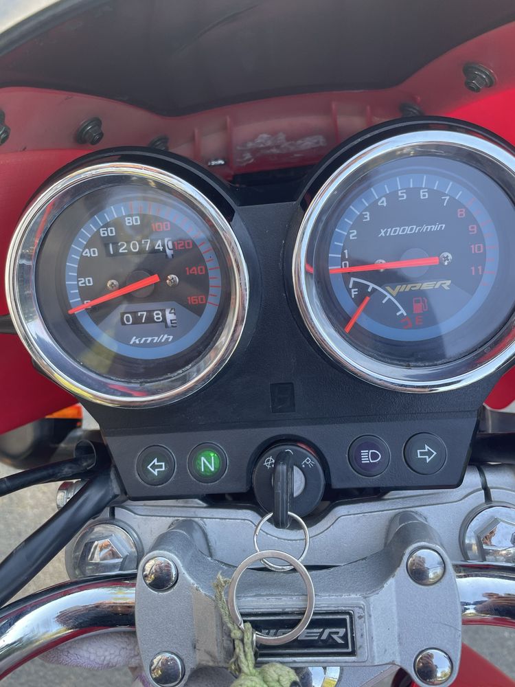 Продам мотоцикл Viper v150a