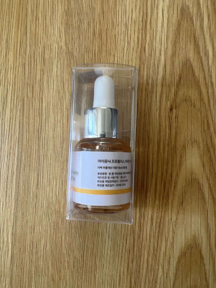 iUNIK Propolis Serum / Snail Serum - do twarzy