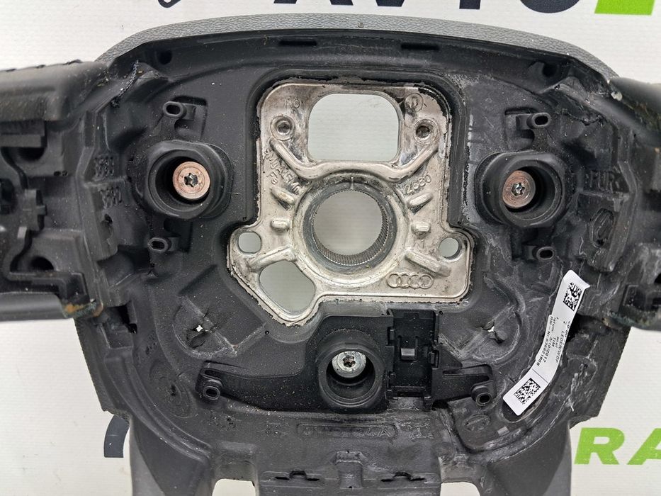 Руль кожа AUDI Q7 4M 4M0419091MMJM