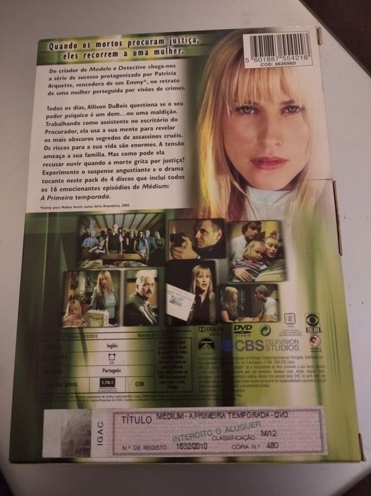 "Medium" - Primeira season