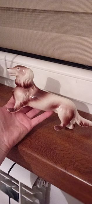 Figurka porcelanowa pies jamnik