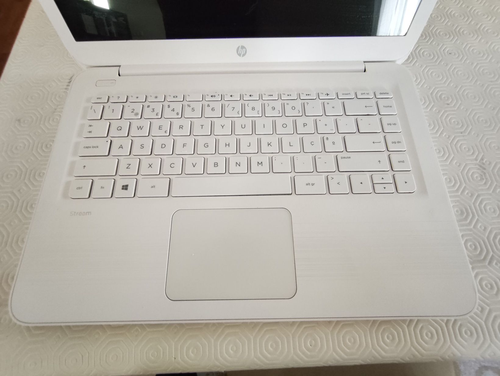 HP Stream 14" bom e barato