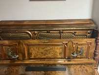 Zabytkowe pianino