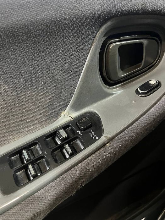 Продам део нески инжектор газ бензин