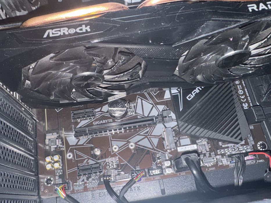 Komputer Gamingowy do gier Amd 5 5600 Radeon 6700 XT 16 Gb Ram SSD 1TB