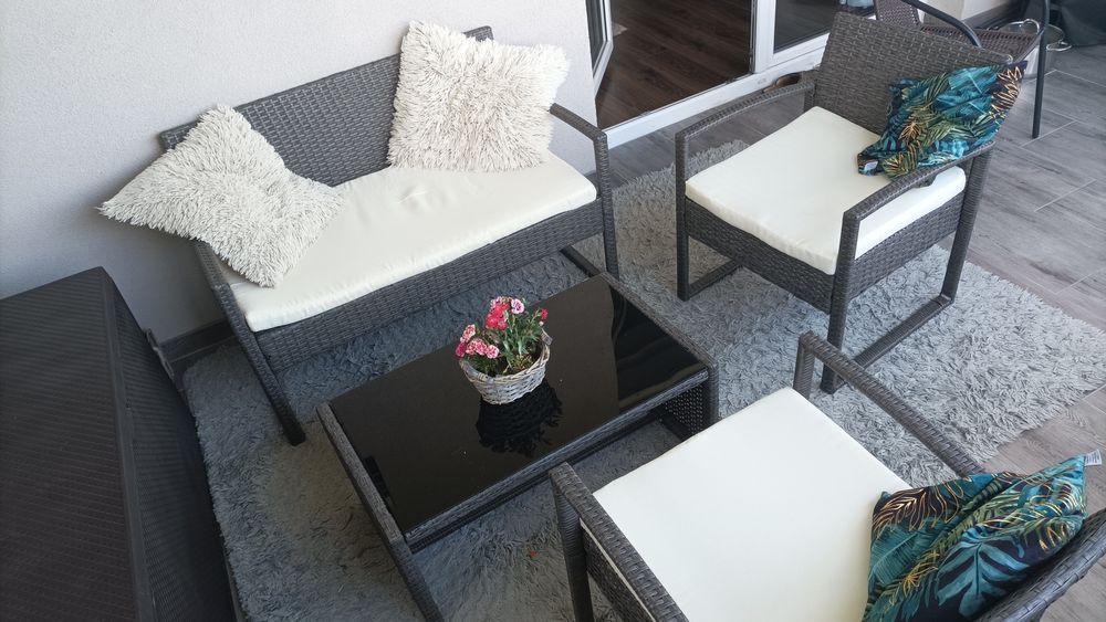 Zestaw mebli balkonowych, tarasowych, ogrodowych