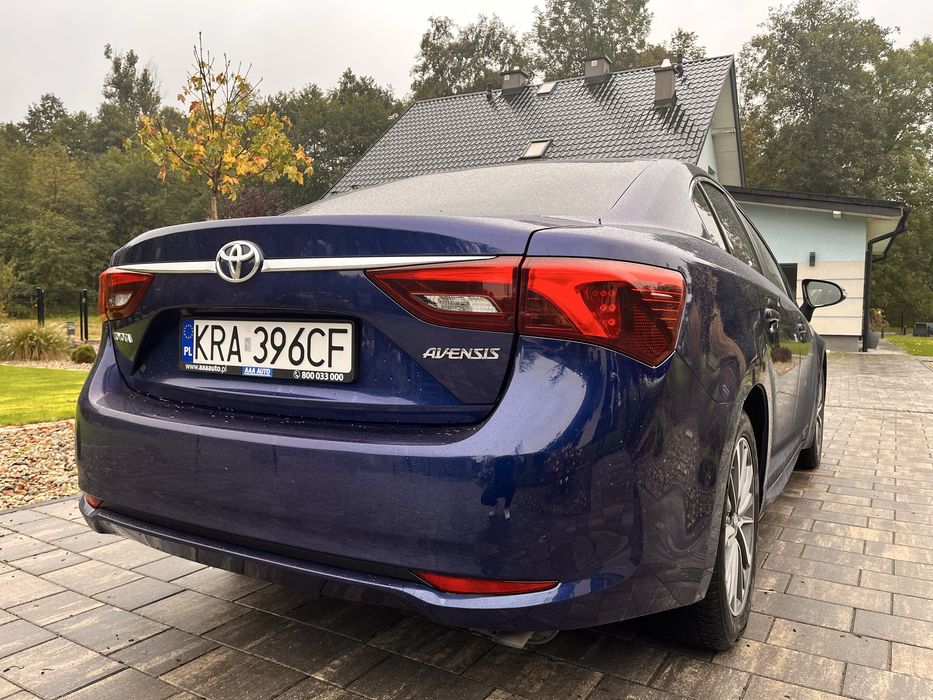 Toyota Avensis T27