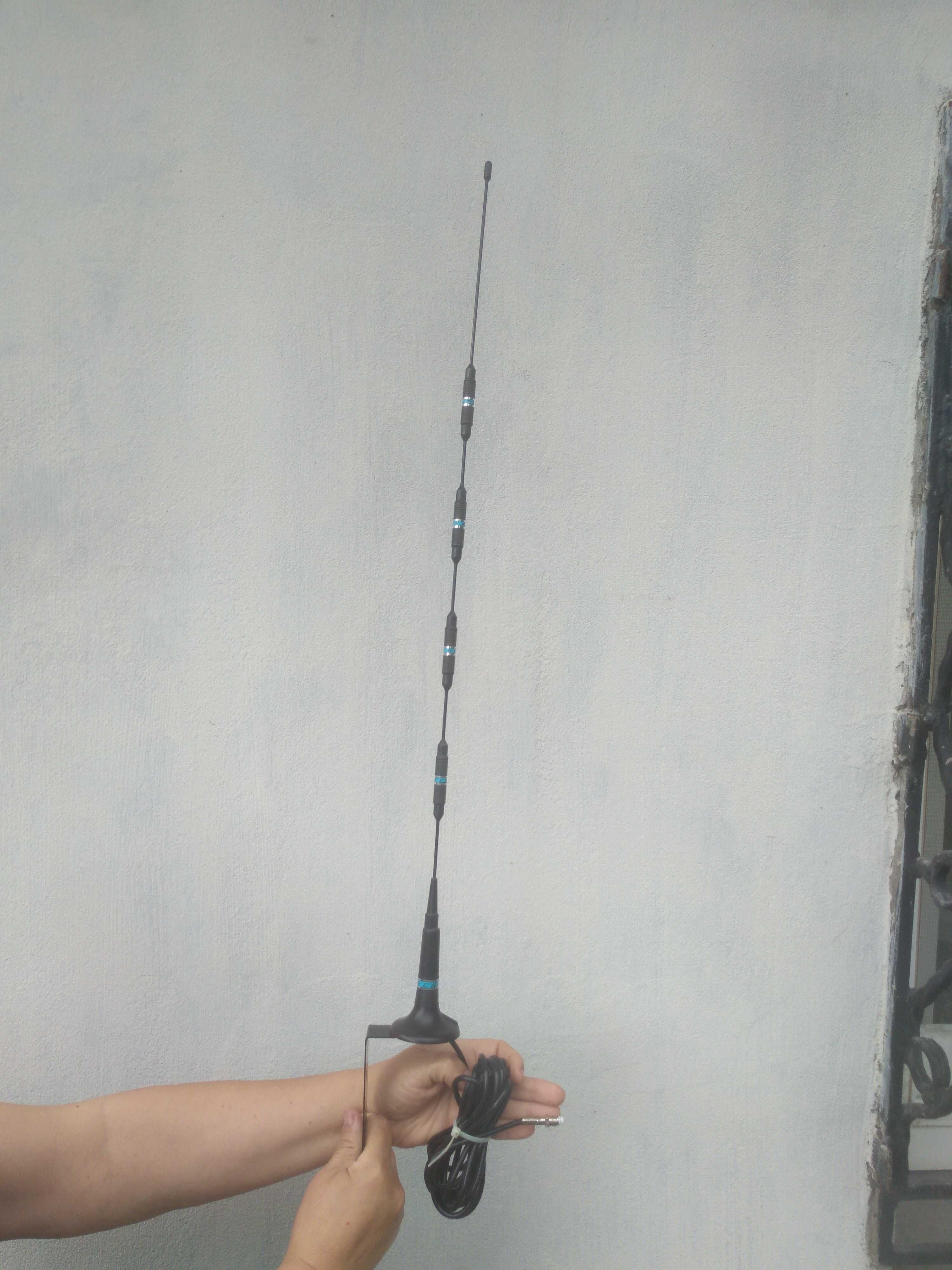 Антенна GSM 900/1800  МГц 13,5 db