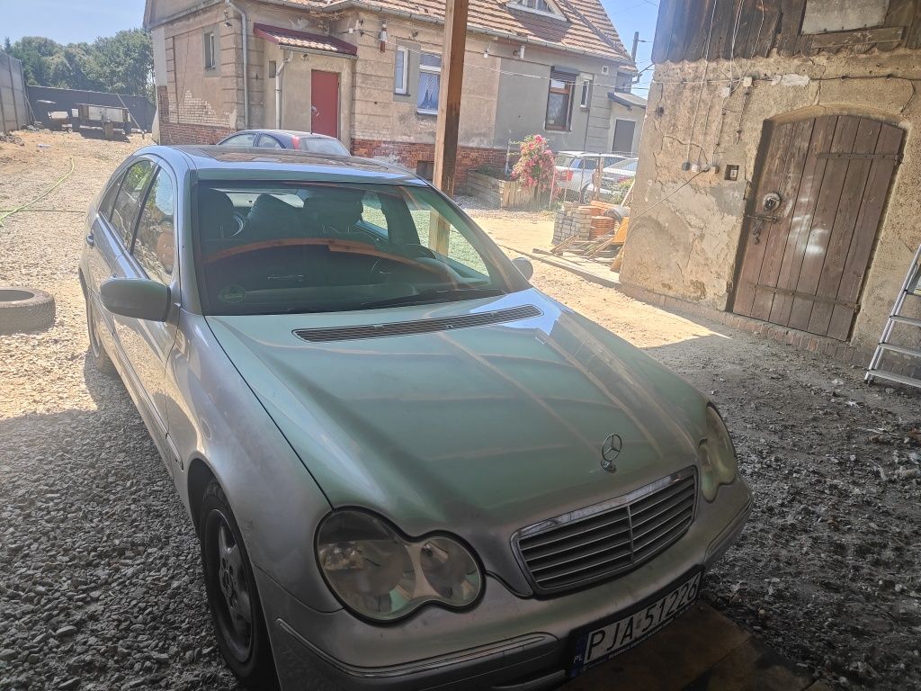 Mercedes c200 kompresor nowy rozrząd