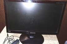 Монитор LED Samsung  19”