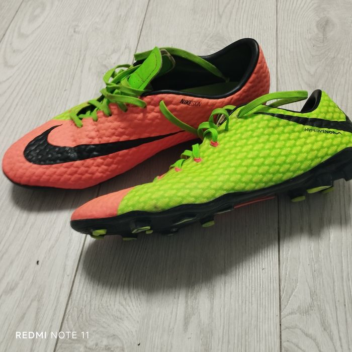 Футбольные буцы,футбол