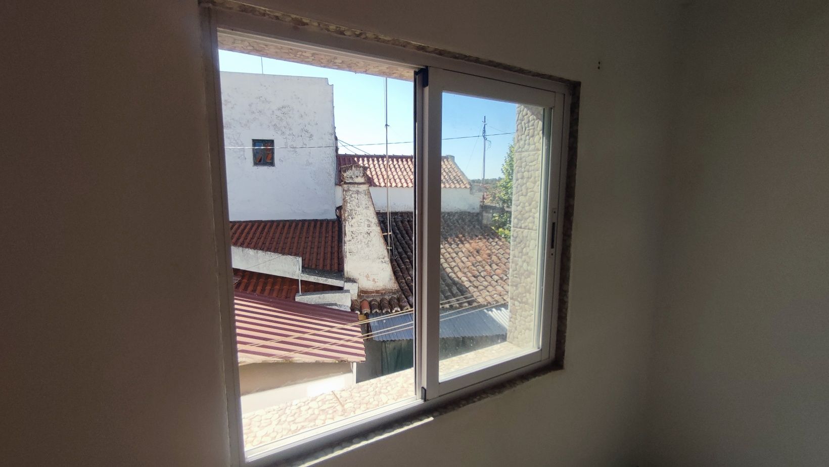 Vendo Moradia T2