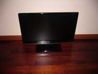Monitor LG Flatron M2350D-PZ
