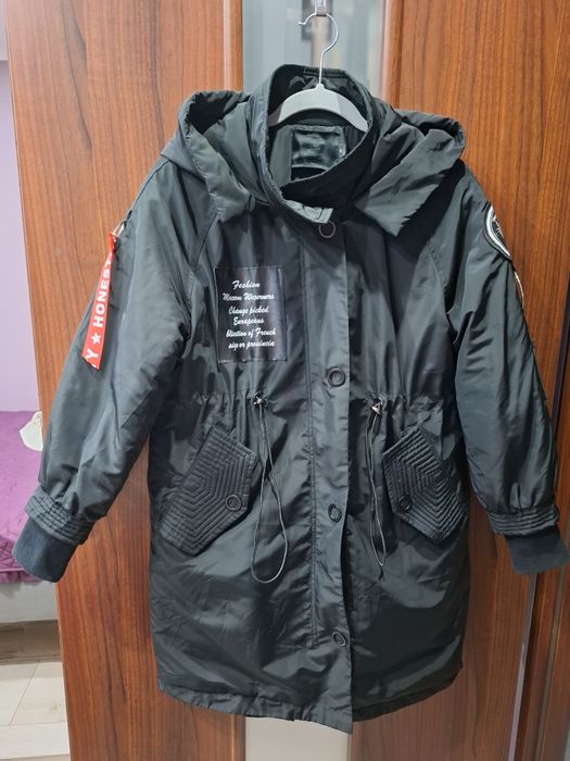 Kurtka zimowa z aplikacjami