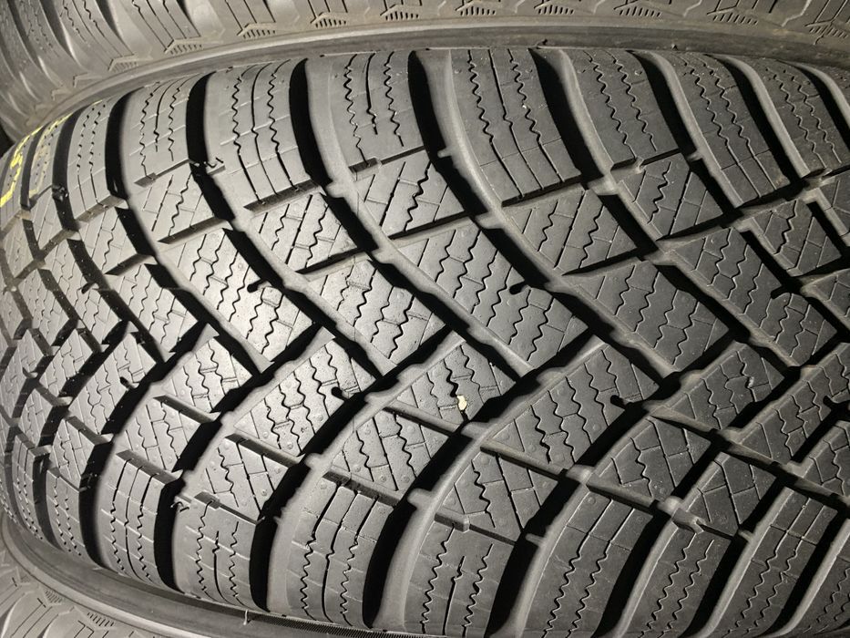 Шини б/у зима 205/60 16 HANKOOK I’sept RS 3