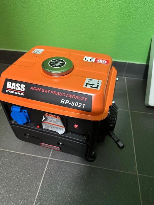 Бензиновый генератор Bass Polska BP-5021