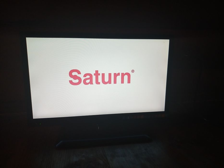 Телевізор Saturn