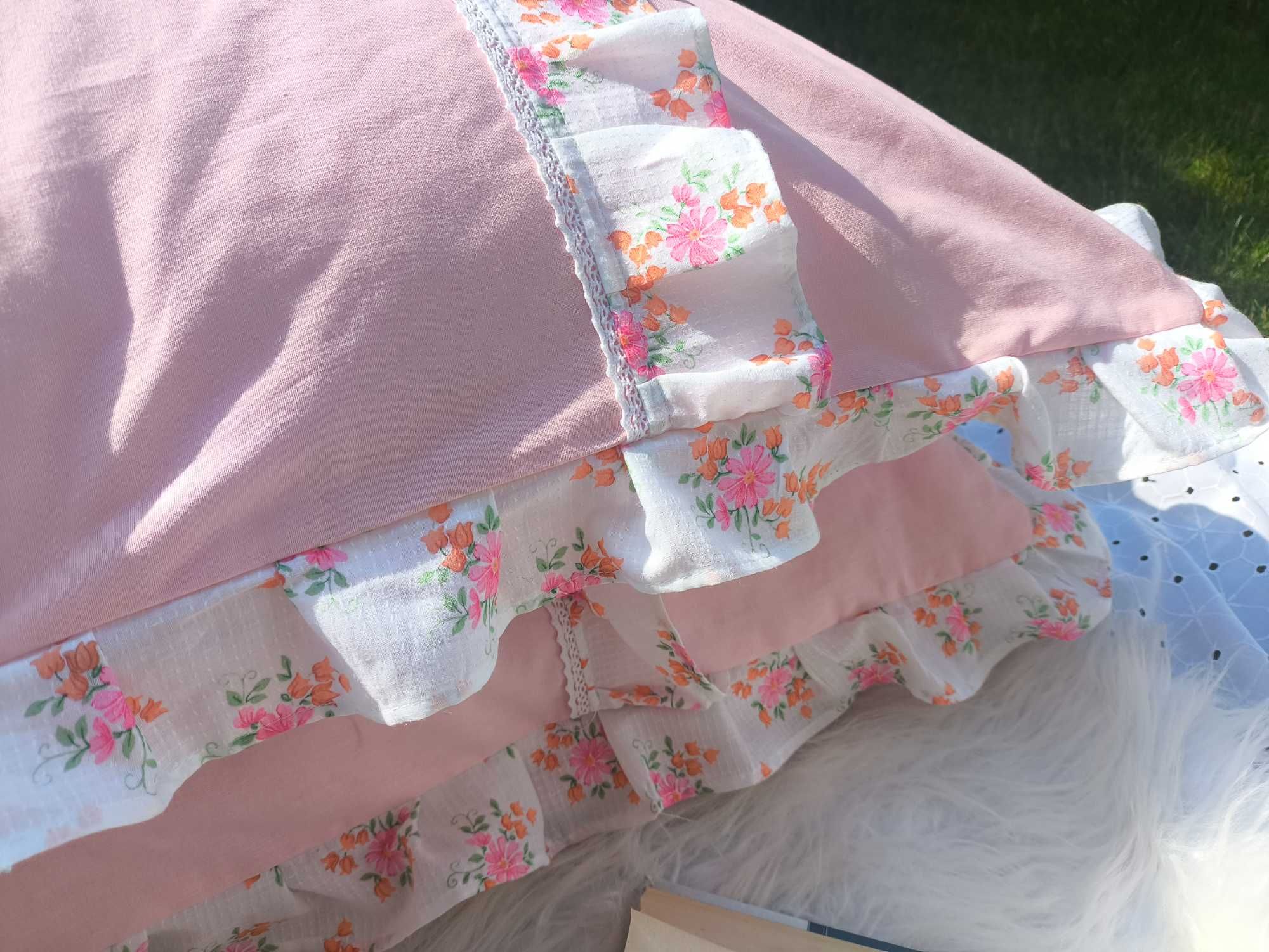Zestaw dwóch różowych bawełnianych poszewek na poduszki 70/80
cm