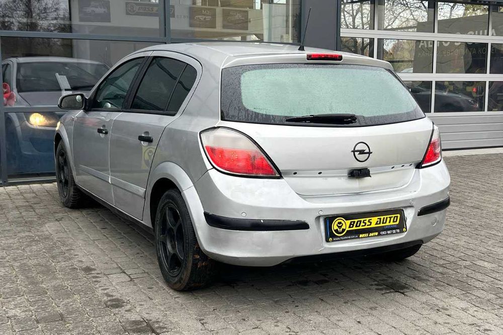 Opel Astra 2005 року