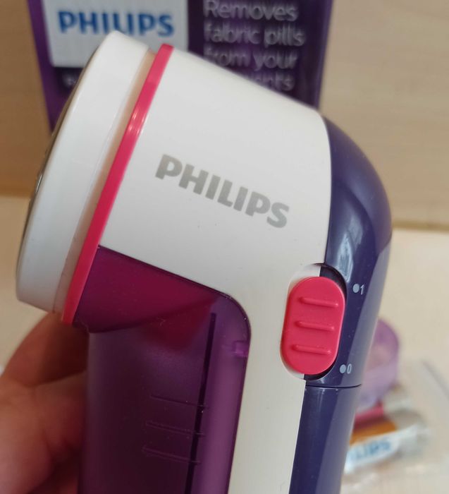 Машинка триммер для видалення катишок Philips GC026 Нова