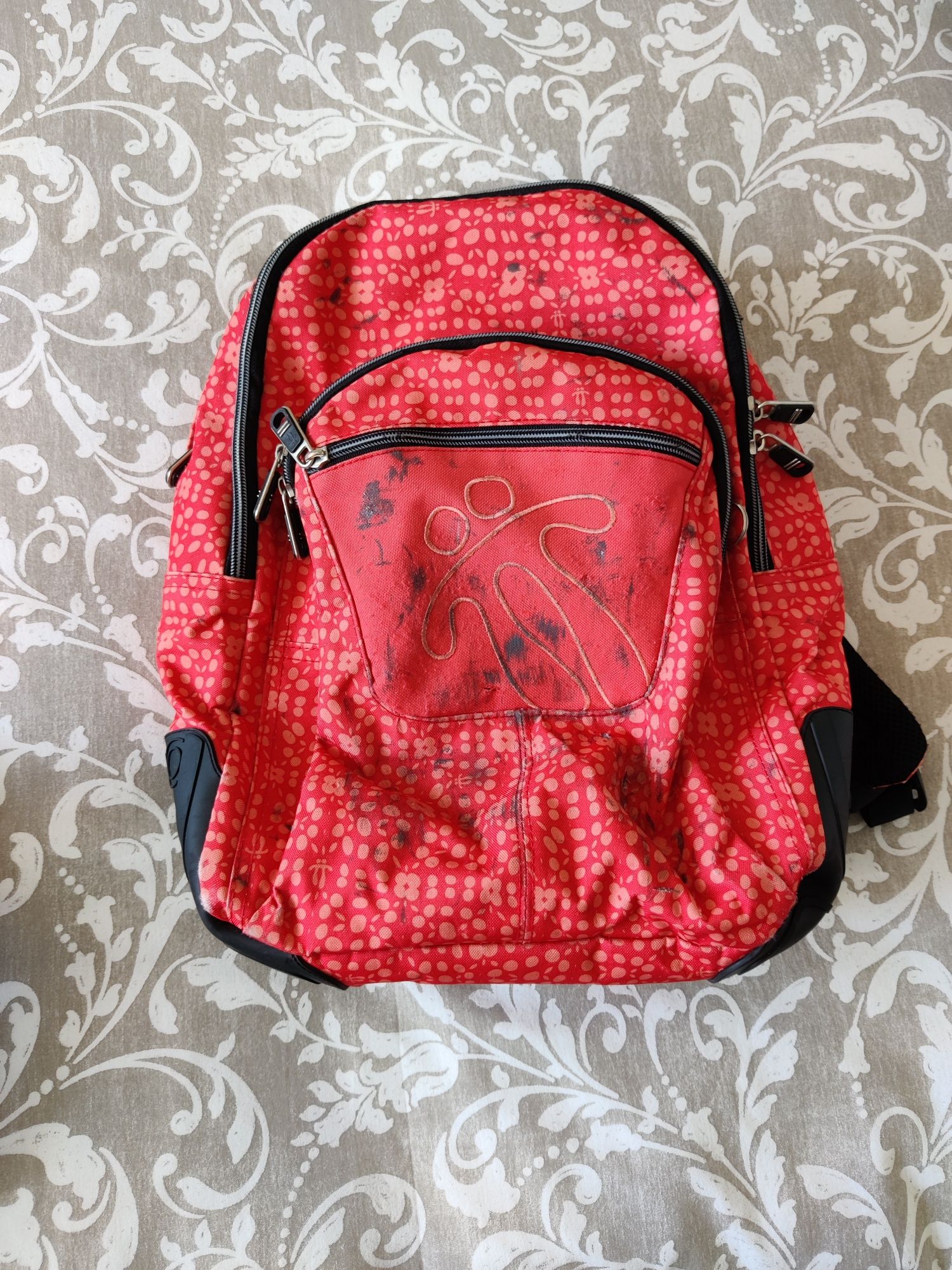 Mochila totto em boas condições