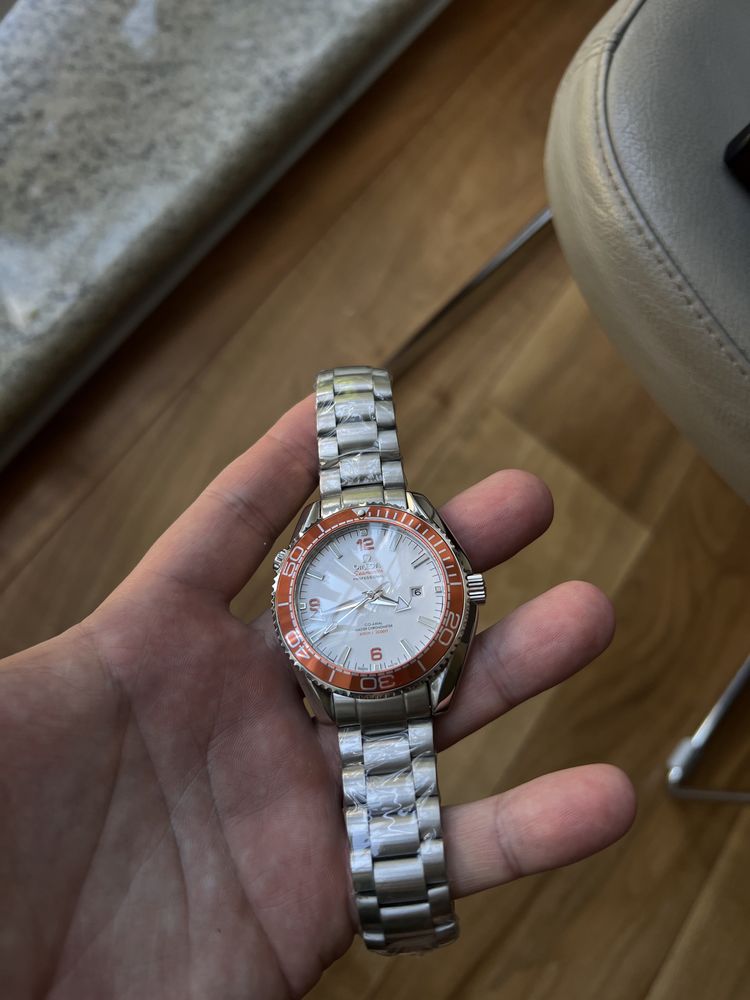 мужские наручные часы Omega SEAMASTER planet ocean automatic