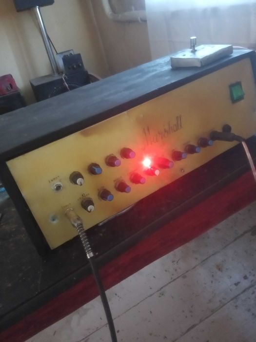 Ламповый гитарный усилитель.25-30 Вт на 8ом