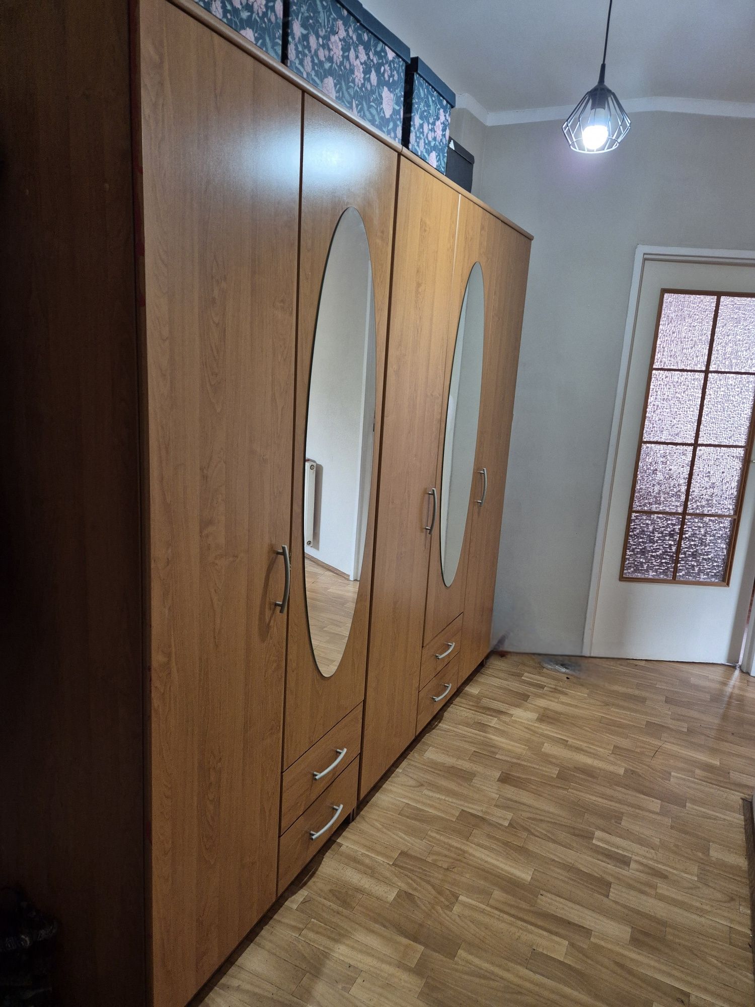 Szafa x 2  w kolorze drewna