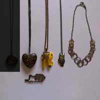 Conjunto de colares e pulseira