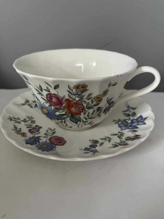 Filiżanka porcelanowa duo Wedgwood  Avebury 1990