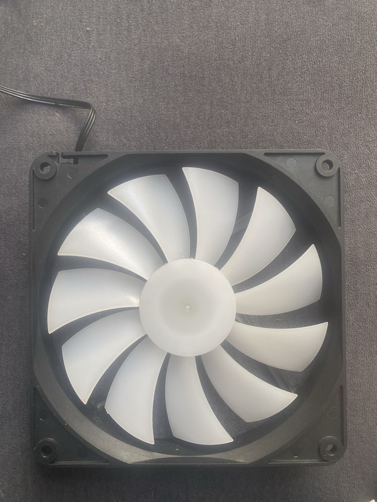 Wentylator 140mm krux static rainbow rgb 12v 0.26a