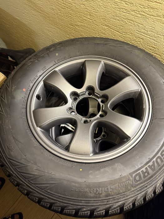 Продам зимні колеса в зборі lexus/toyota