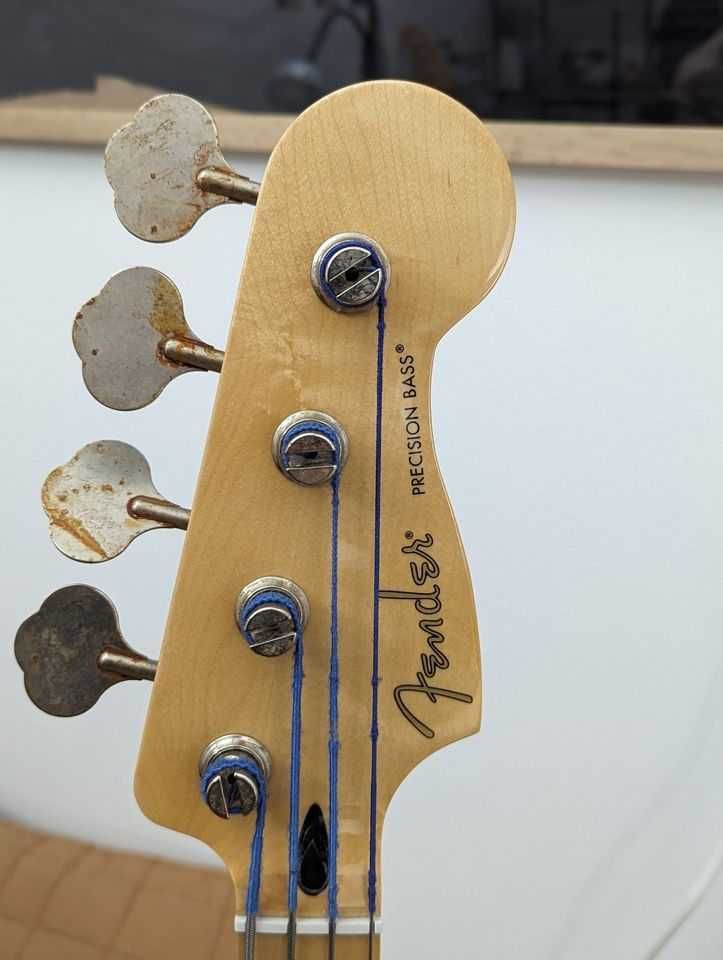 Jazz Bass Custom, Gitara Basowa