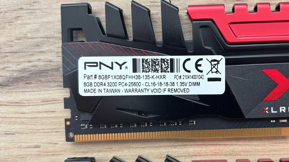 Kości pamięci RAM PNY XLR8