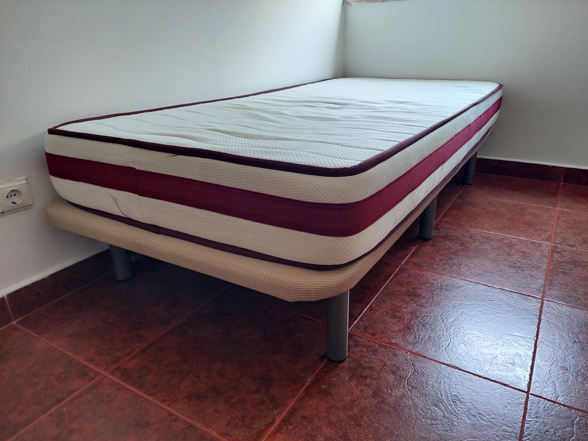 Cama de solteiro