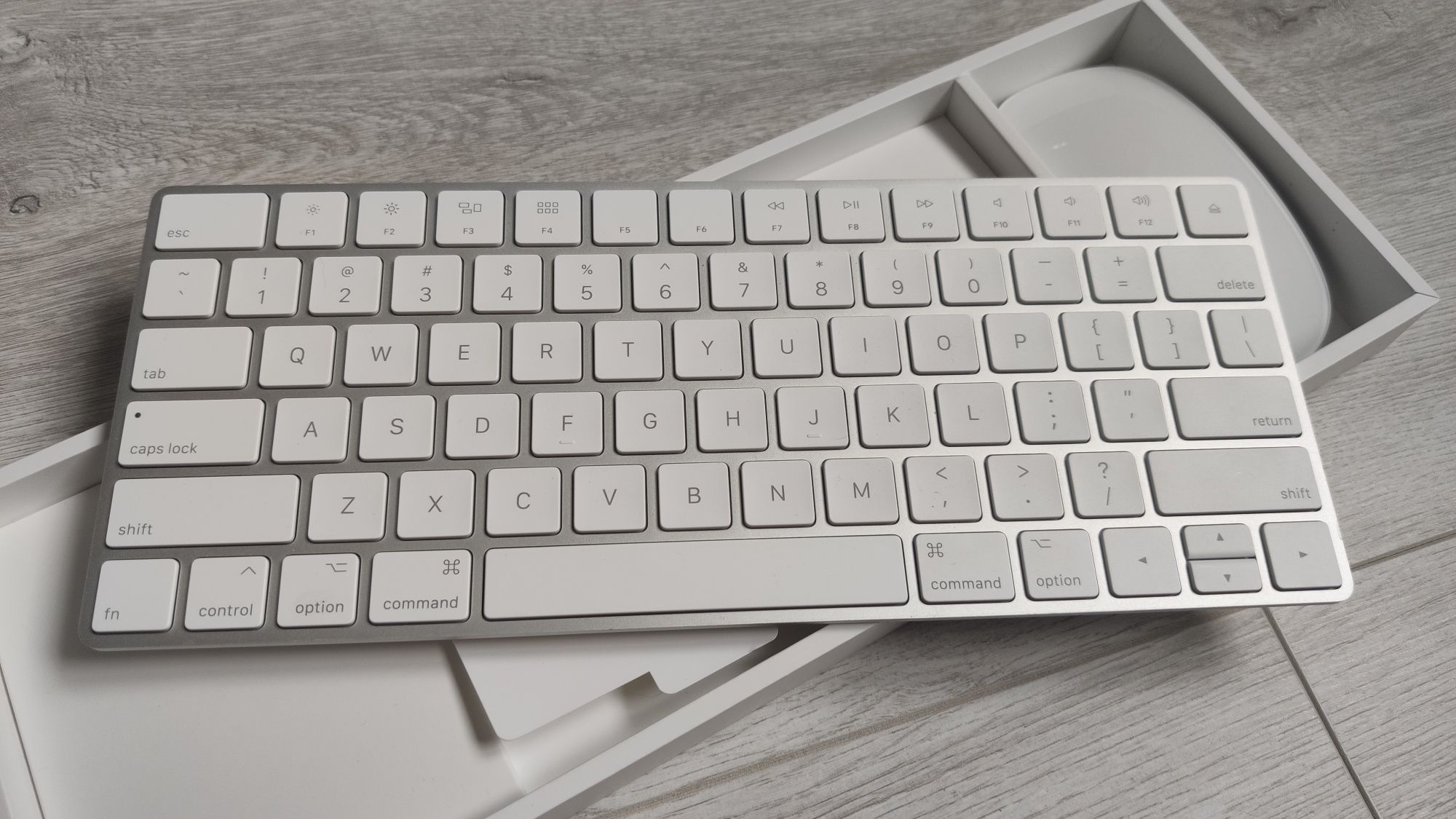 Клавіатура+ мишка Apple Magic Mouse 2