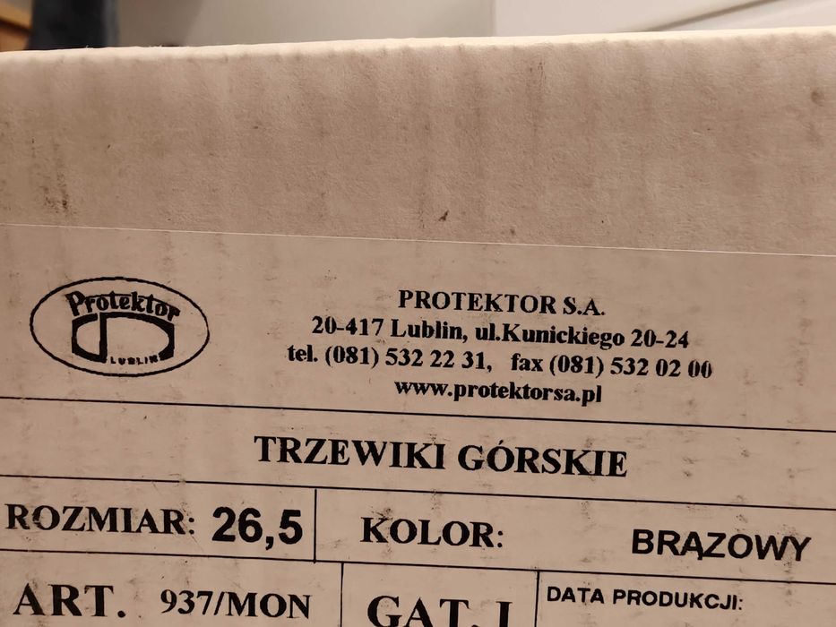 Trzewiki górskie 937