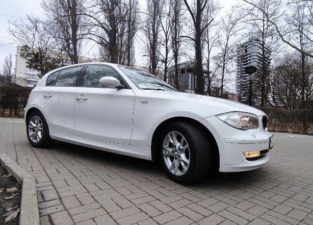 BMW 1 мотор 2.0 автомат