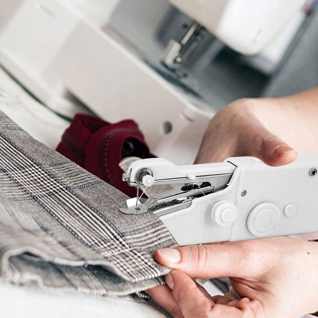 Maszyna do szycia ręczna przenośna mini na baterie Handy Stitch