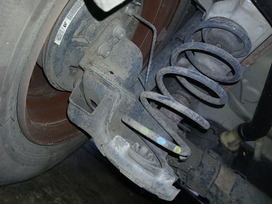 Eixo traseiro tambor PEUGEOT 208