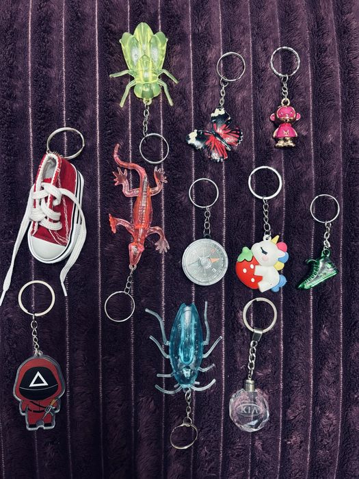 Брелоки насекомые кроссовок Игра в кальмара кед компас