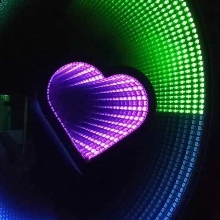 Lustra 3D led sterowane za pomocą  WiFi.