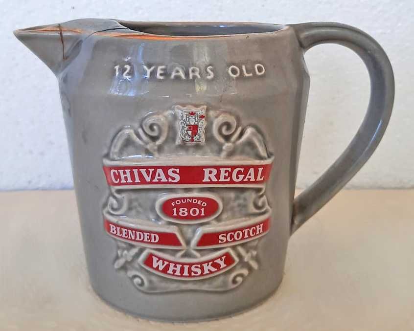 Antiguidade – Jarro de Whiskey Vintage Chivas Regal 12 Anos