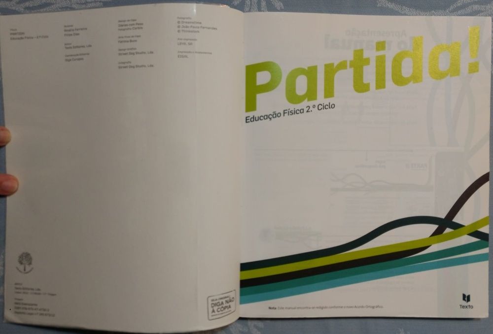 "Partida! Educação Física 2º Ciclo" Manual do Aluno - Ótimo Estado!