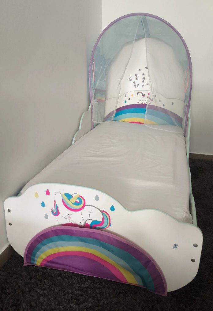 Cama infantil do unicórnio