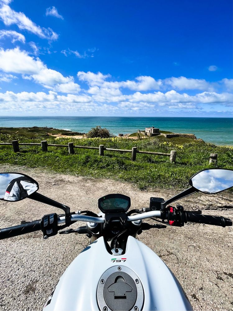 Ducati Monster 797