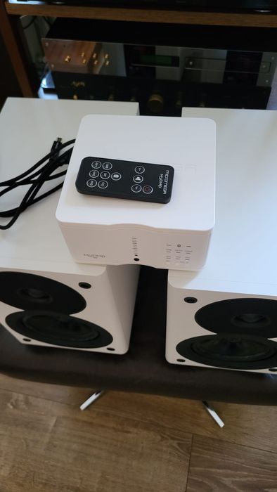 Micromega myamp wzmacniacz I kolumny