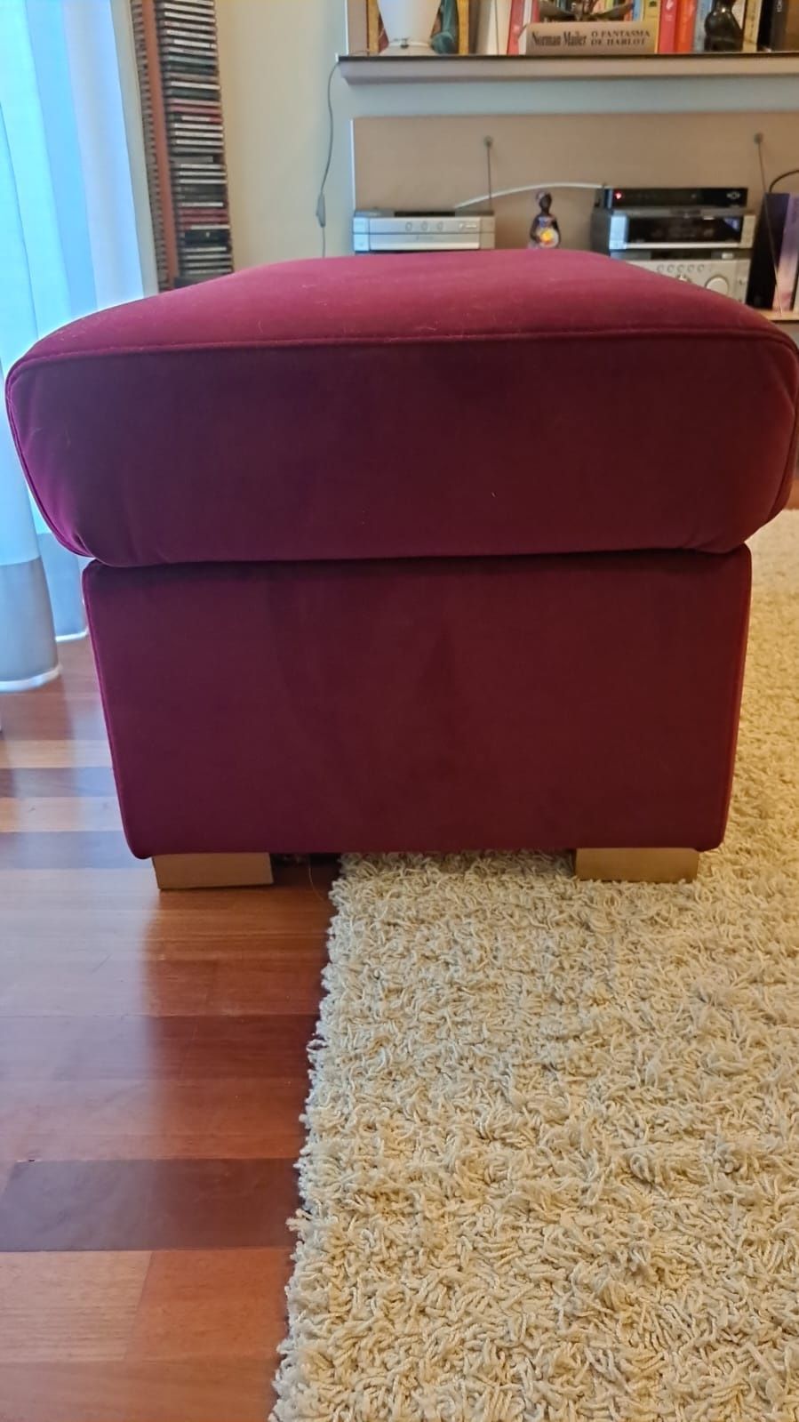 Banqueta de veludo