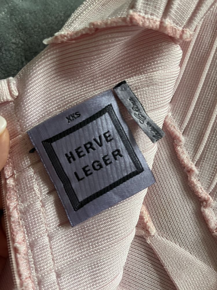 Платье Herve Leger