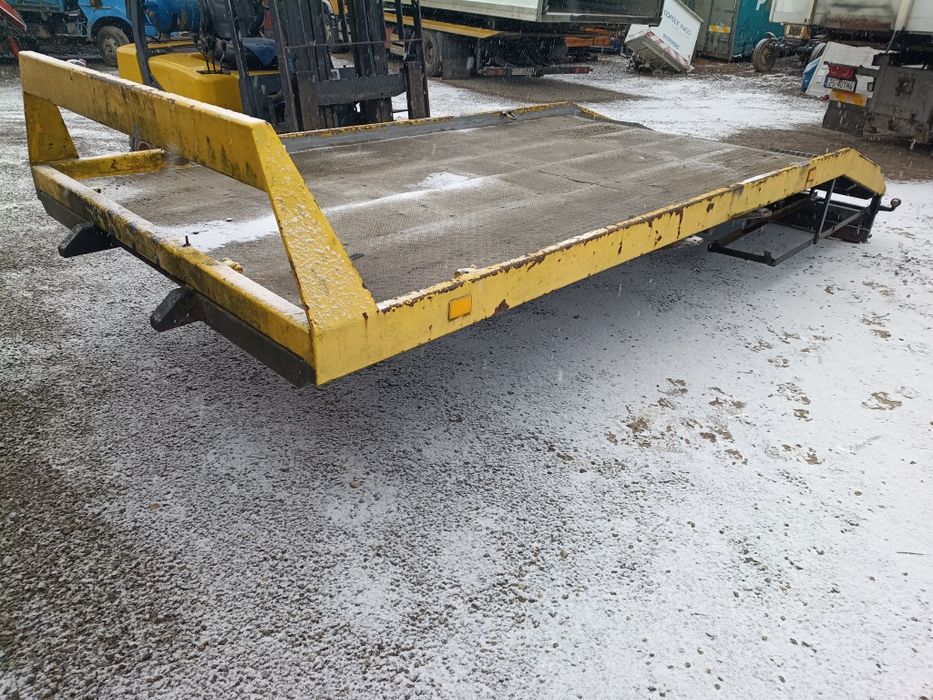 Najazd 5m, 86cm rozstaw, laweta Iveco renault Mercedes man